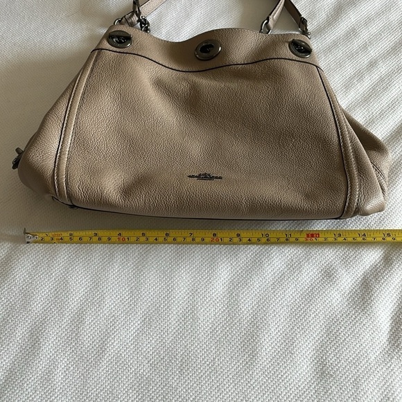 Coach Edie Turnlock shoulder bag / like new / F1748-36855 /gray leather - Picture 8 of 11